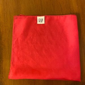 Gently used! Small square Gap pink scarf